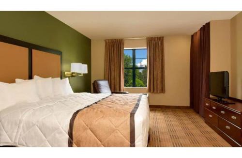Parkdale Hotel | Motel 6 Fairfield OH Cincinnati