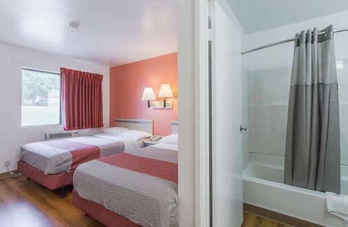 Goodlettsville Hotel | Motel 6 Goodlettsville, TN - Nashville