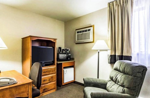 Minot Hotel | Motel 6 Minot, ND