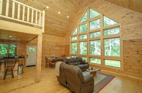 McHenry Ski Chalet | Mountain Escape! Deep Creek Lake Maryland