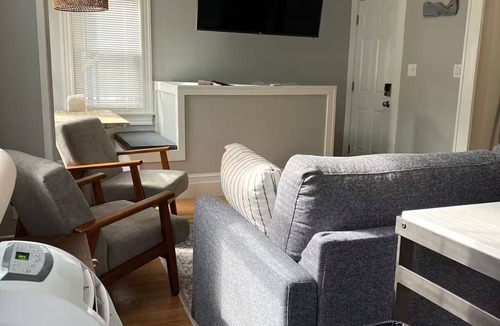Munjoy Hill House | Munjoy Hill Haus- Experience the best location in Portland