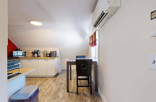 East End House | Munjoy Hill hideaway with AC - walk to dining & Eastern Promenade
