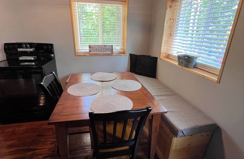 Clarkson Cottage | “My Brother’s Place” at Nolin Lake