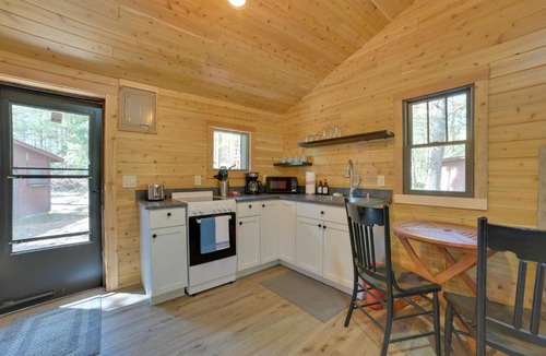 Vanderbilt Apartment | Nature Lover's Getaway: Studio by Pigeon River