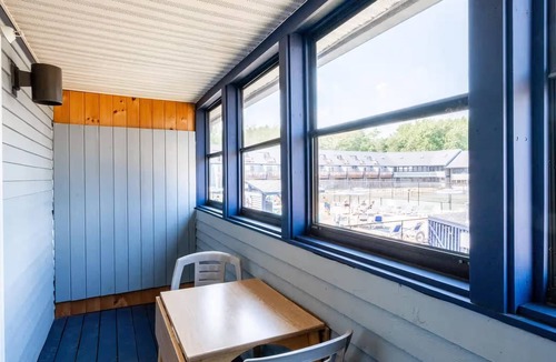 Wells Apartment | Nautical Mile Resort 1-Bedroom Efficiency Suite