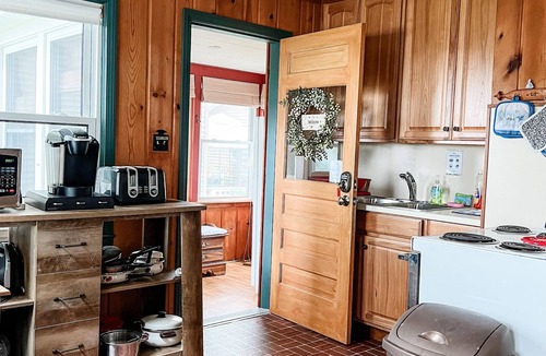 Caseville Cabin | Nautical Pines Getaway