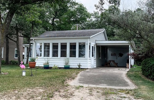 Caseville Cabin | Nautical Pines Getaway