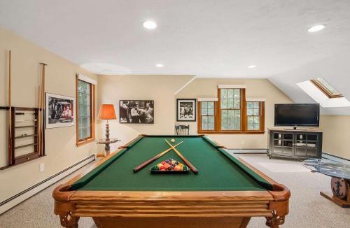 East Dennis House | Near Corporation Beach Game Room