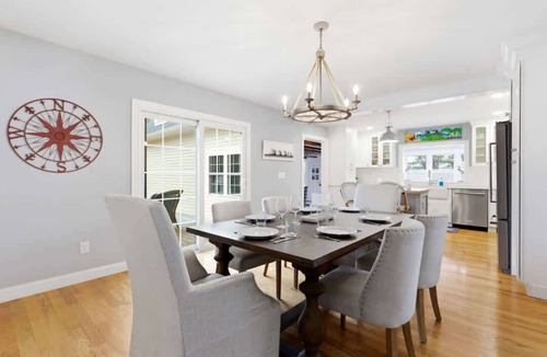 Cape Porpoise House | Near Dock Square Free Beach Gear Deck w/Grill