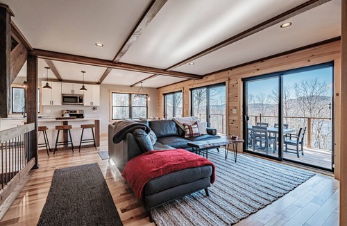 Greenwood Ski Chalet | Near South & North Ponds w/water views great Spring & Summer dates available