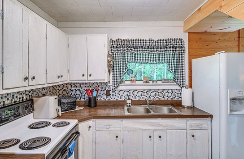 Wellsboro Cottage | Near State Parks: Countryside Cottage in Wellsboro