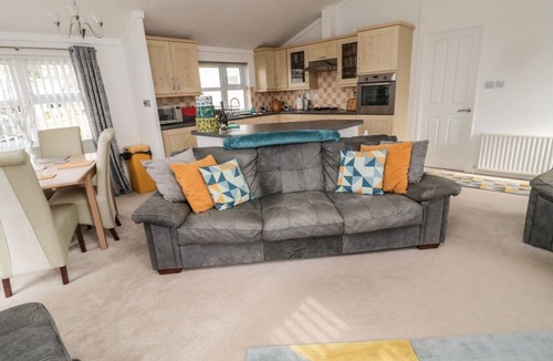 Swarland Cabin | Nevaeh Lodge, Longframlington