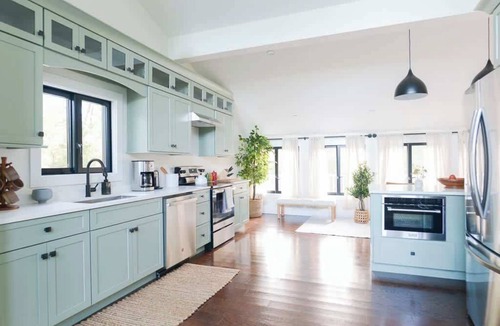 Standish House | New and Spacious Family Home Close to Sebago Lake