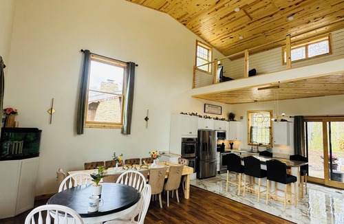 Breezy Point House | New Build. 4Bd/2.5Bth Inside Breezy Point Gates. Walking distance to Dockside.