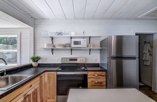 Northwoods Beach House | New cabin on Lac Courte Oreilles!
