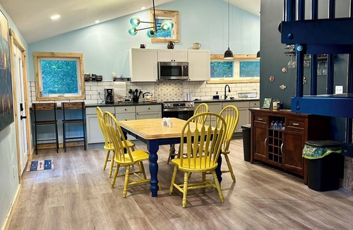 West Buxton House | New Cozy 2-Bedroom Lake House on Tranquil Bonney Eagle Pond w/Great Amenities