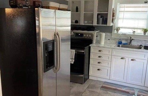 Sabattus Cottage | New Cozy two bedroom cottage with private dock!
