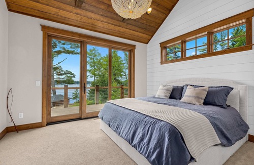 Crosslake House | NEW! Cross Lake's Finest!