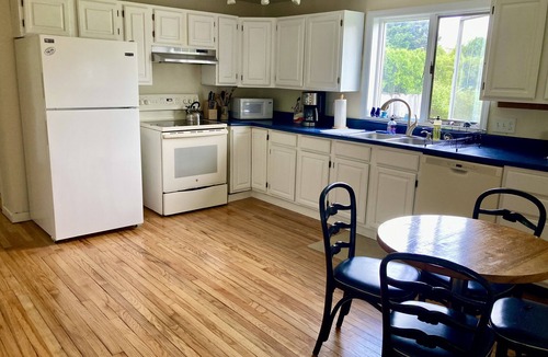 Matunuck House | New England Beach House - 10 min walk from the beach!
