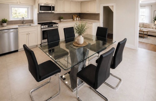 Gloucester Apartment | New England Coastal Residence