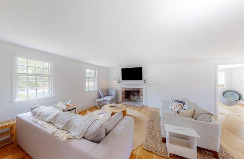 East Dennis House | New England Getaway