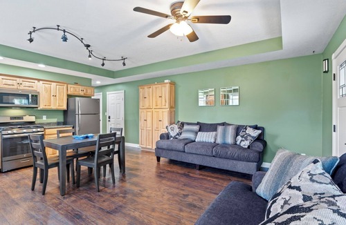 Auburn House | NEW! Executive 2BR Home, Huge Yard, 1.5 mi to ACD Museum, 15 mi to Fort Wayne