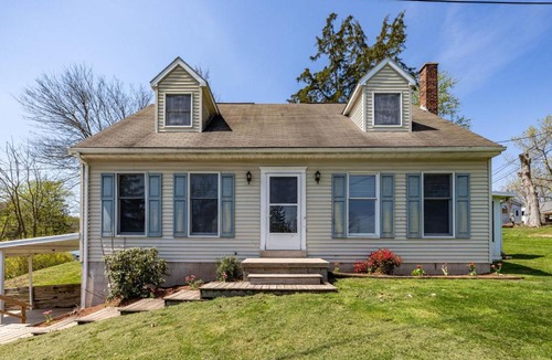 Mifflinburg House | New House within Campground