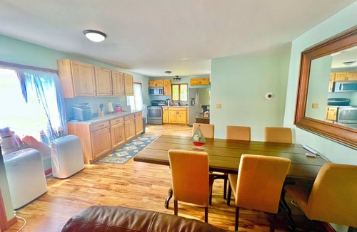 Standish House | New Lake Huron Lakefront Getaway - Incredible sunrises!