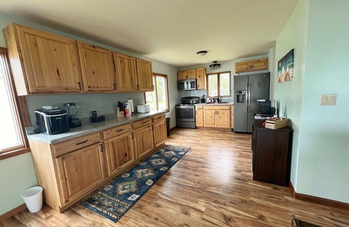 Standish House | New Lake Huron Lakefront Getaway - Incredible sunrises!