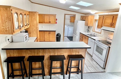 Caseville House | New Listing! Spacious Remodeled home w/Fire pit only 3 minutes to the Beach!