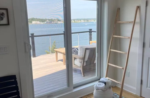 Tiverton Cottage | New Listing! Upscale Coastal Retreat Renovated