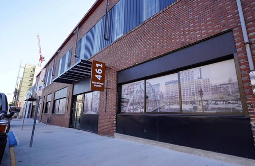 North Oakland Apartment | *New* Loft 5 min Shadyside/East Liberty Sleeps 4