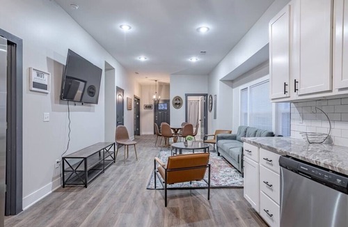 Merriwether House | NEW! Preston Street Amazing Getaway!