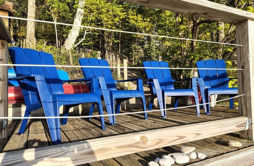 Lake Leelanau Cottage | NEW! Waterfront Cottage on private Lake Michigan Beach with glorious sunsets