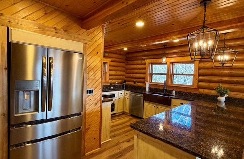 Pequot Lakes Cabin | NEW | Whitefish Chain Lakefront | Hot Tub + Sauna
