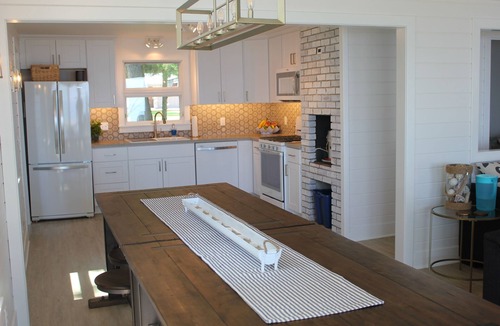 Oostburg House | Newly Remodeled Beachfront Home