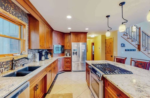 Empire House | Newly remodeled waterfront home on Little Glen Lake with deck, gas grill, AC