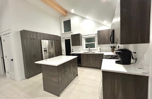 Wells Cottage | Newly renovated 2-bedroom cottage in welcoming Wells with AC