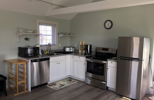 Rye Cottage | Newly Renovated (2017) Beachfront Cottage On Near Rye Harbor & Jenness Beach!