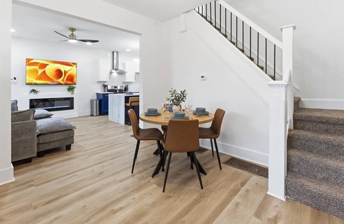 Near Eastside House | Newly Renovated 4 BR near downtown Indy w Garage!