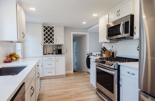 South Chatham House | Newly Renovated Chatham Beach House: 124-C