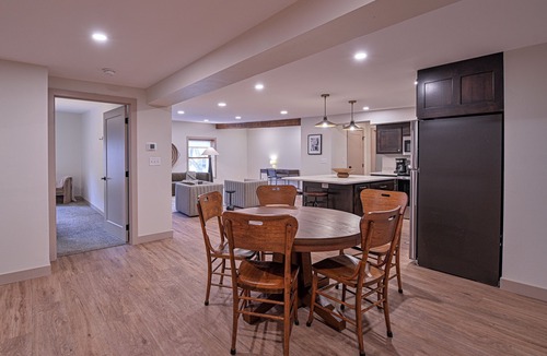 Grand Forks Condo | Newly renovated condo downtown - sleeps 6 - enjoy the best of Grand Forks!