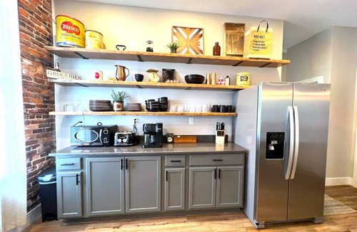 Sandusky Apartment | Newly Renovated Loft-3bd/2bth in downtown Sandusky