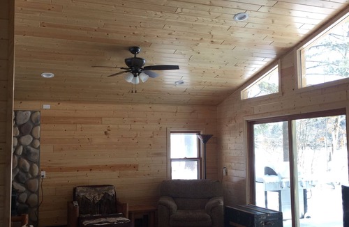 Siren Cabin | Newly Updated Lake Front Cabin in Siren