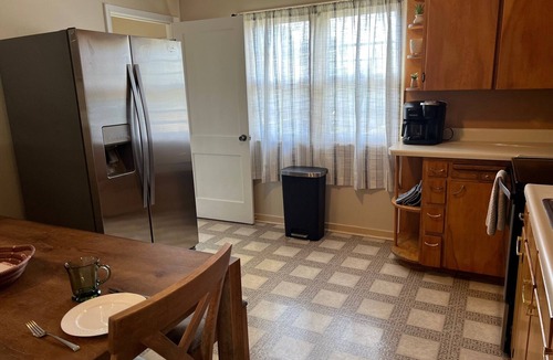 Rapid City House | Nicely decorated 2+ BR home in quiet neighborhood