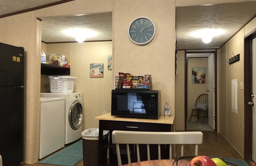 Newport House | Nicely Furnished Mobile Home