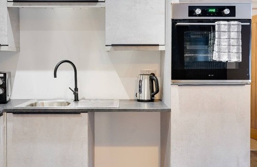 Tweedmouth Apartment | No 4 @ The Rocket Rooms Apartment