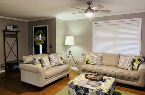 Goodlettsville House | No Place Like Holmes-renovated country, quiet charmer