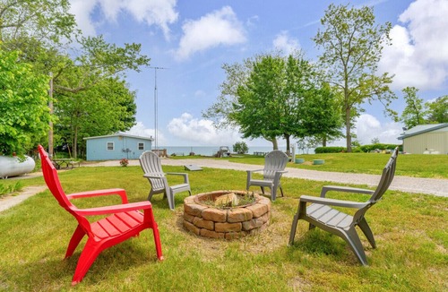 Lexington Cabin | North Bound 25 - Family Compound With 5 Cottages!