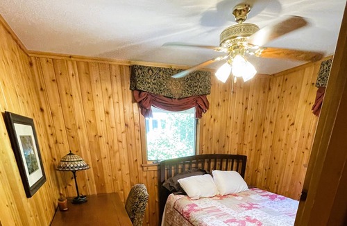 Lake Leelanau House | North Lake Leelanau Waterfront close to Leland Hot Tub, Sunsets!